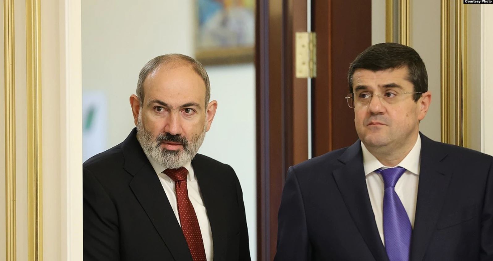 Pashinyan Meets Artsakh Leaders, Defends ‘Peace Agenda’ - Oragark