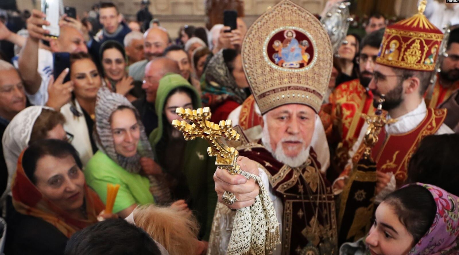 Catholicos Garegin II Maintains Criticism of Pashinyan Despite Reconsecration Ceremony