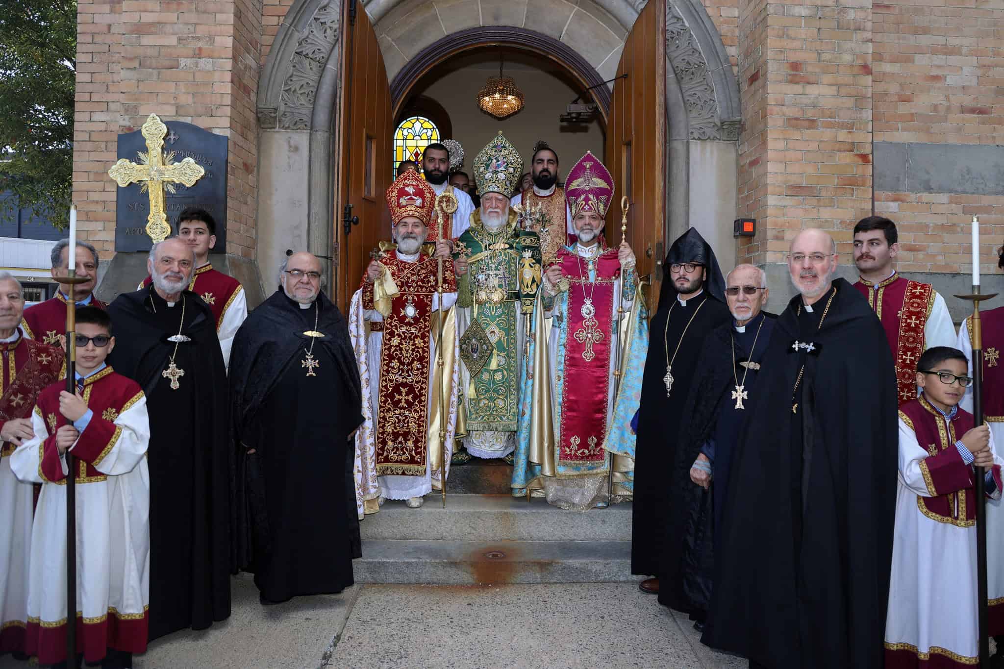 Catholicos Aram I Visits Eastern United States