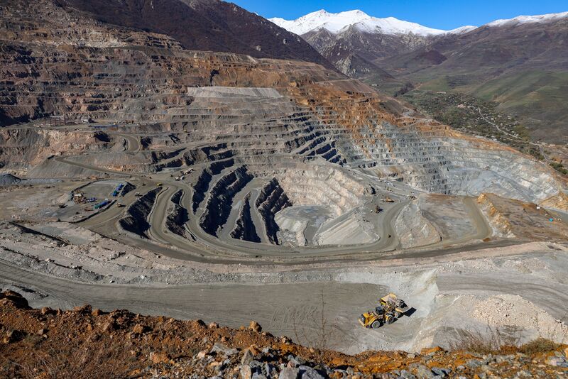 Zangezur Mine Strike Continues as Talks Yield No Breakthrough